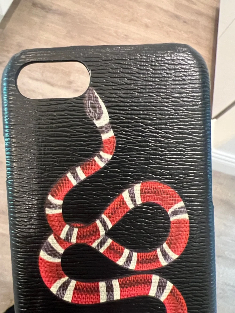 🐍NWT Authentic Gucci King Snake Print Iphone Case 6 | 7 | 8 ? Black Red